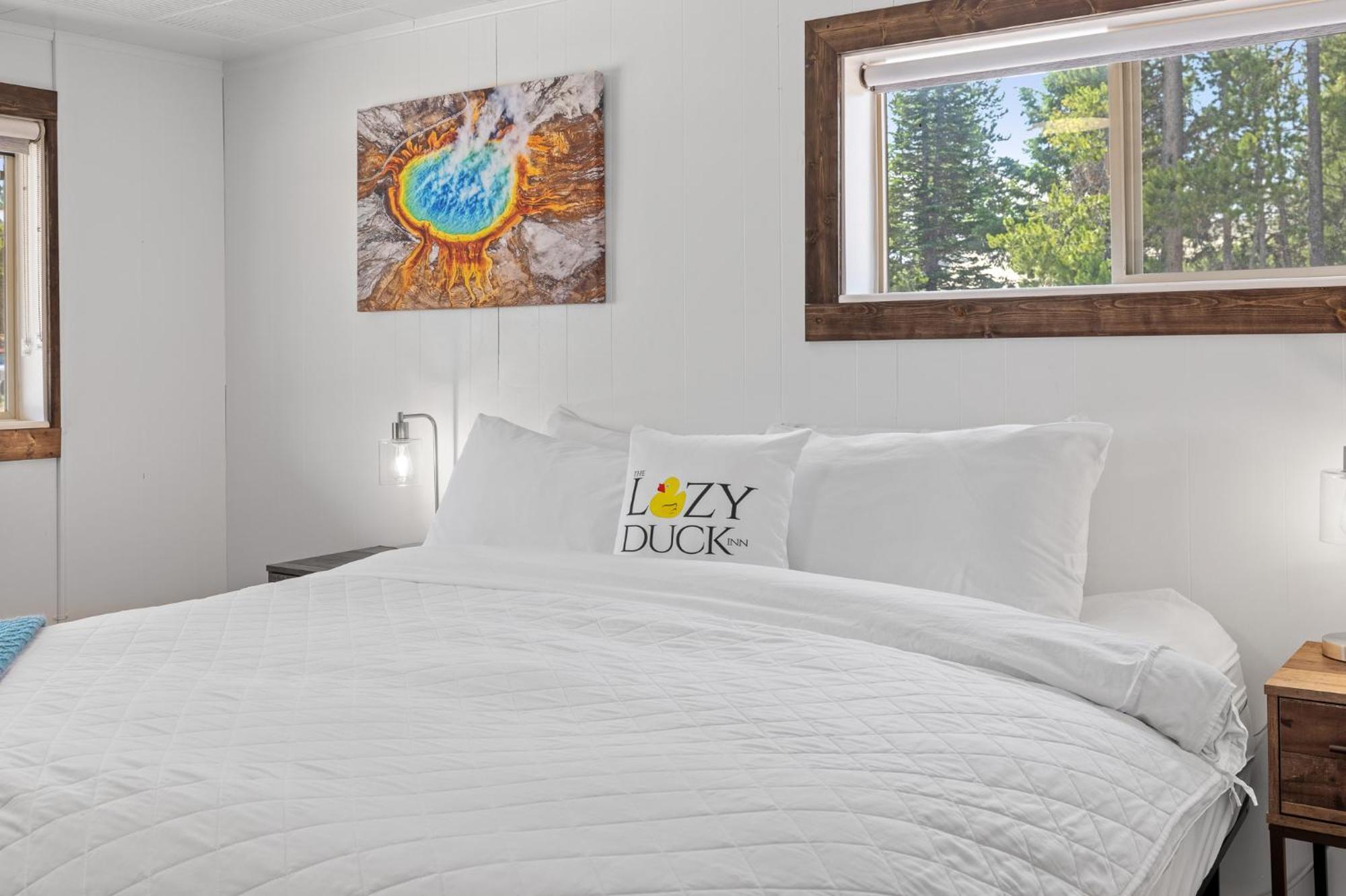 Lazy Duck Inn Запад Йеллоустон Экстерьер фото